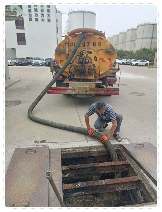 芒市隔油池清掏